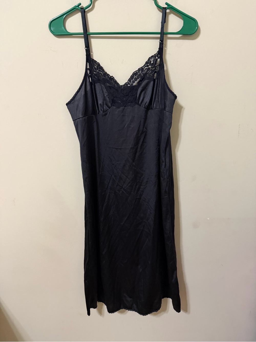 Vassarette vintage small Black Lace-Trim Slip Dress cami retro euc